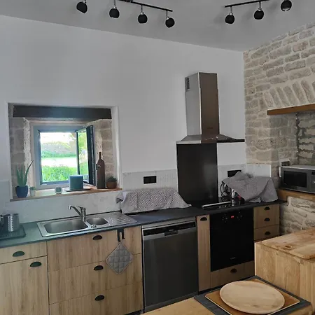 In Equestrian 펜션 *