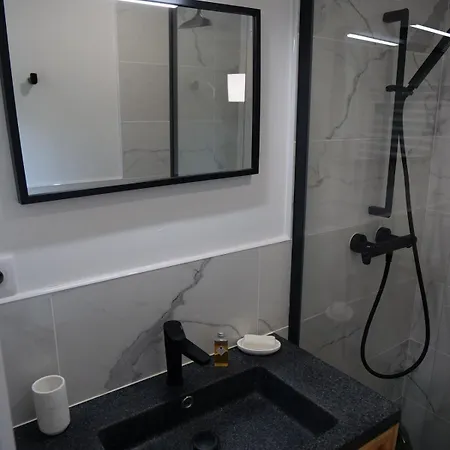 펜션 In Equestrian Verdille