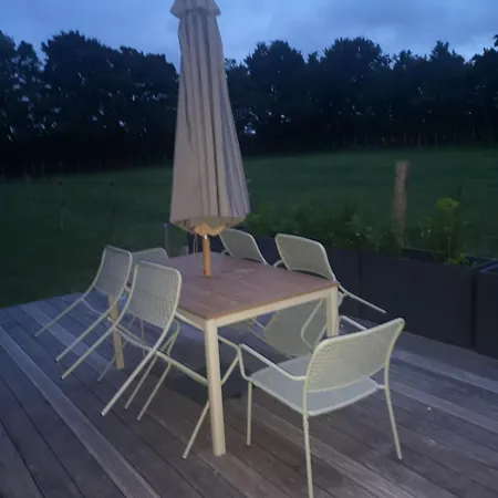 In Equestrian 펜션