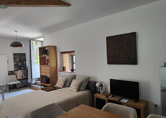 In Equestrian Hébergement de vacances Verdille